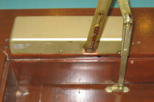Repair Door Retail Closer Replaced - Repair
