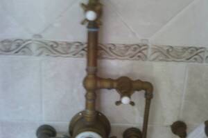 Repair Handyman Antique Shower Plumbing - Repair