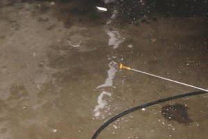 Repair Handyman Garage Pressure Wash - Repair