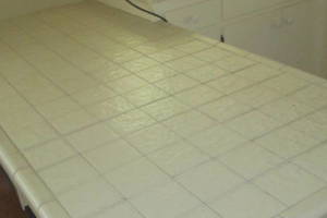 Repair Handyman Kitchen Counter Regrout - Repair