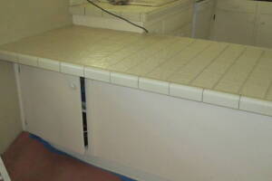 Repair Handyman Kitchen Counter Regrout - Repair