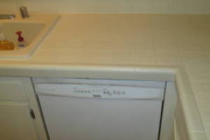 Repair Handyman Kitchen Counter Regrout - Repair