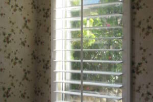 Repair Handyman Kitchen Wallpaper Removal - Repair