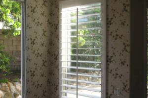 Repair Handyman Kitchen Wallpaper Removal - Repair