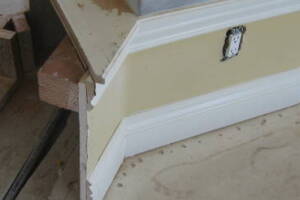 Repair Handyman Moulding Drywall Paint - Repair