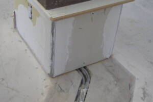 Repair Handyman Moulding Drywall Paint - Repair