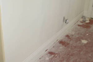 Repair Handyman Moulding Drywall Paint - Repair
