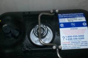 Repair Handyman Pressure Toilet Tank - Repair