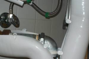 Repair Handyman Restroom Faucet Replaced - Repair