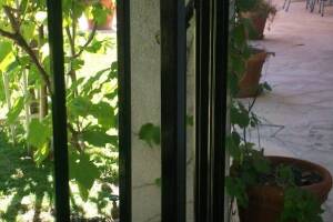 Repair Handyman Rod Iron Fence Repaint - Repair
