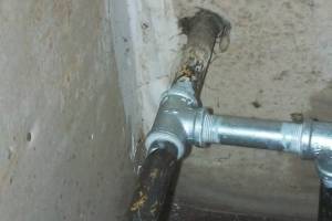 Repair Handyman Water Heater Base - Repair
