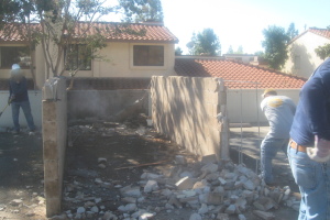 Repair Reo Property Storage Shed Demo - Repair
