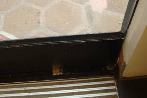 Repair Screen Window Retail Door Boardup - Repair