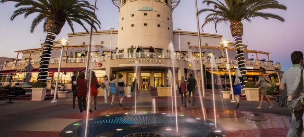 Fountain in front of the Pacific View Mall in Ventura: Edward's Enterprises Remodel Contractor & Handyman Service