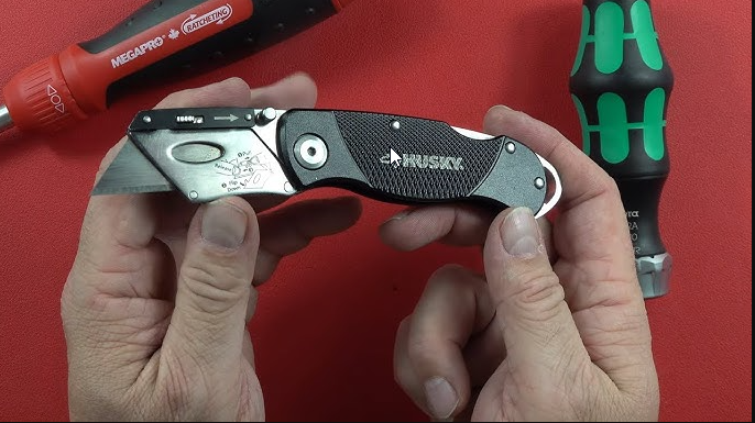 Husky Utility Knife